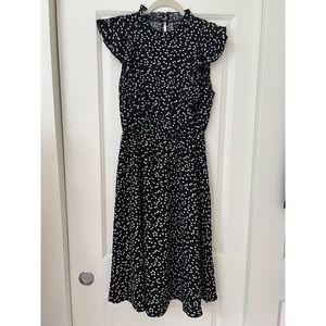 Never worn flowy lightweight dress